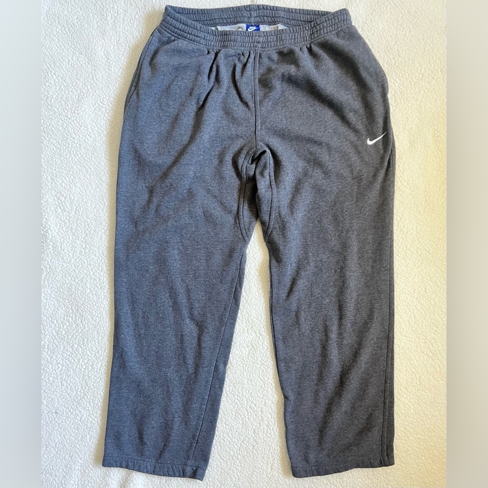 Nike Sportswear Club Fleece Men's Sweatpants - Picture 8 of 11